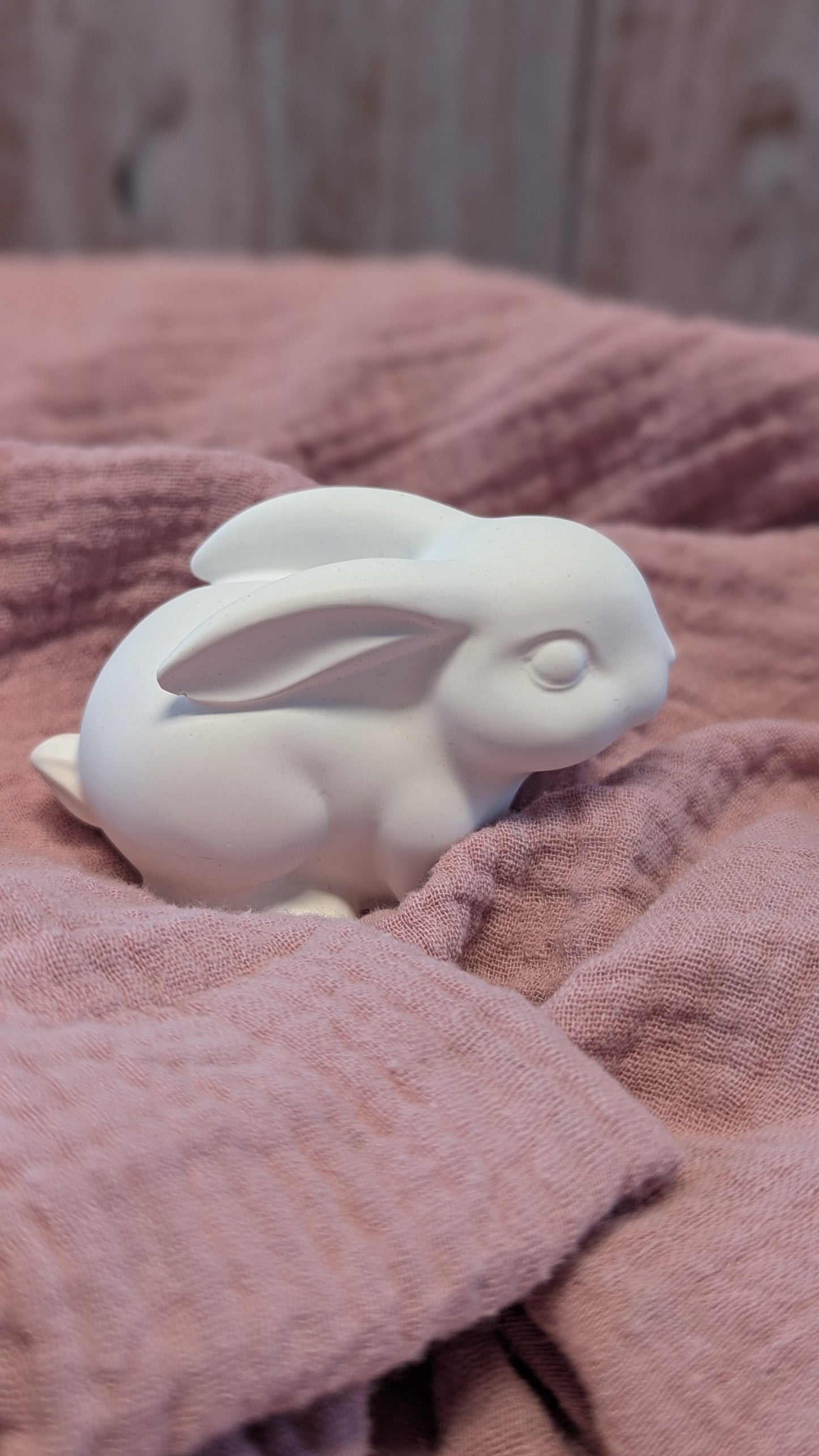 Niedliche Deko-Hasen aus Keracraft – stilvolle Osterdekoration 🐰🌸