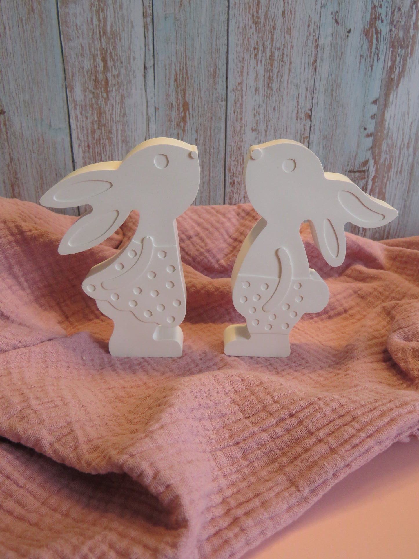 Dekorativer Osterhase aus Keracraft – schlichte Frühlingsdekoration 🐰🌸